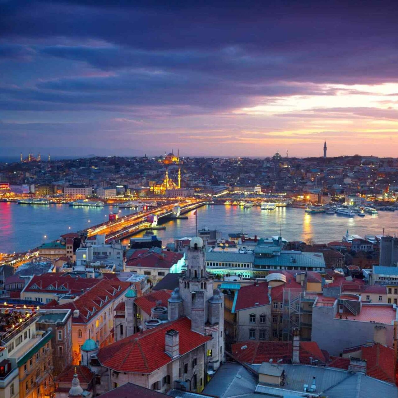 https://www.iberoamericaviaggi.com/wp-content/uploads/2018/09/destination-istanbul-01-1280x1280.jpg
