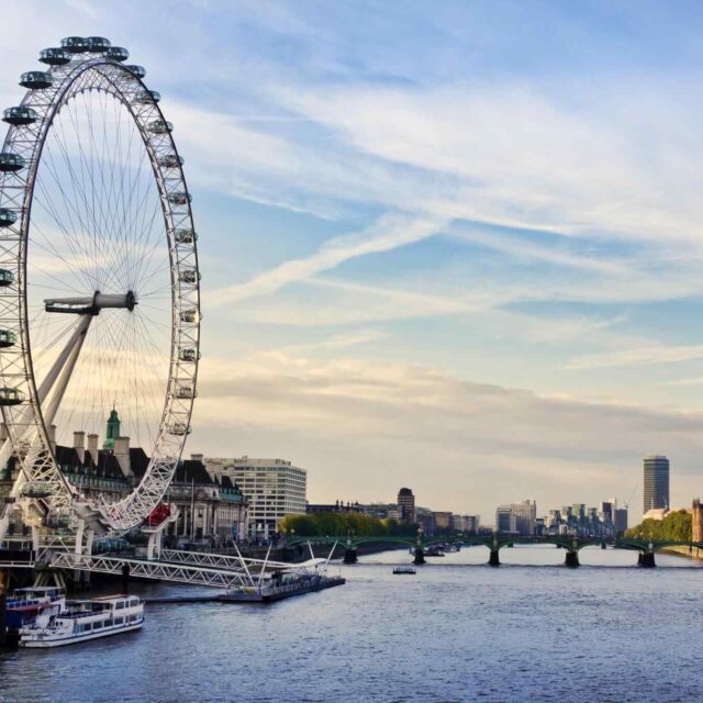 https://www.iberoamericaviaggi.com/wp-content/uploads/2018/09/destination-london-01-640x640.jpg