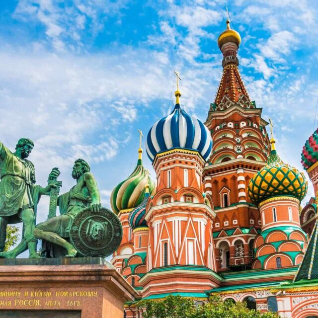 https://www.iberoamericaviaggi.com/wp-content/uploads/2018/09/destination-moscow-01-640x640.jpg