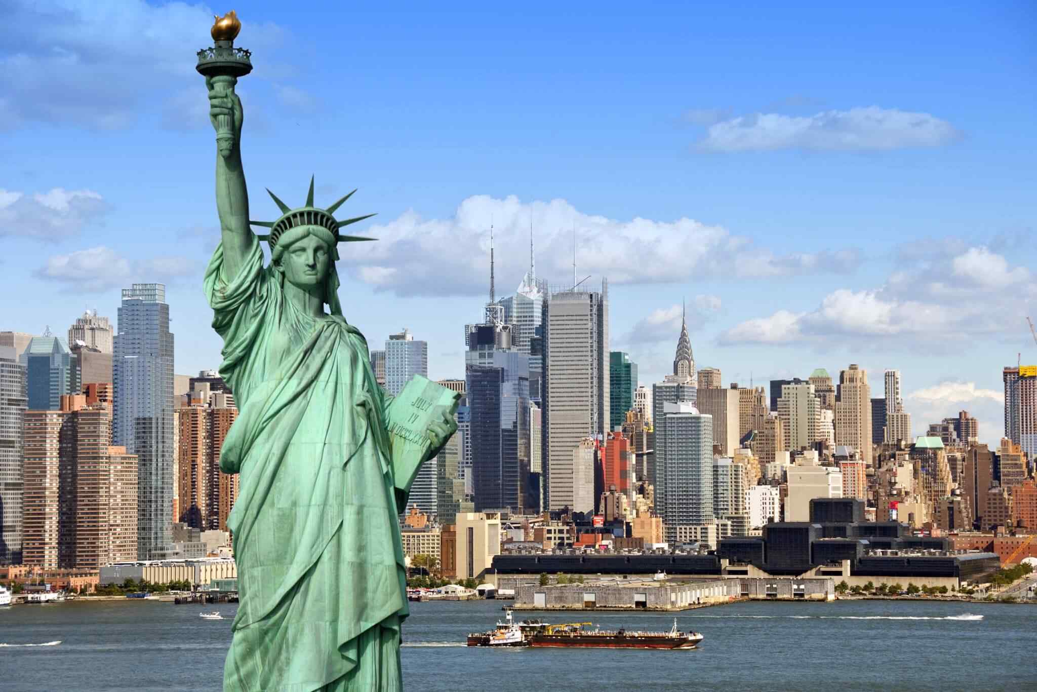 https://www.iberoamericaviaggi.com/wp-content/uploads/2018/09/destination-new-york-01.jpg