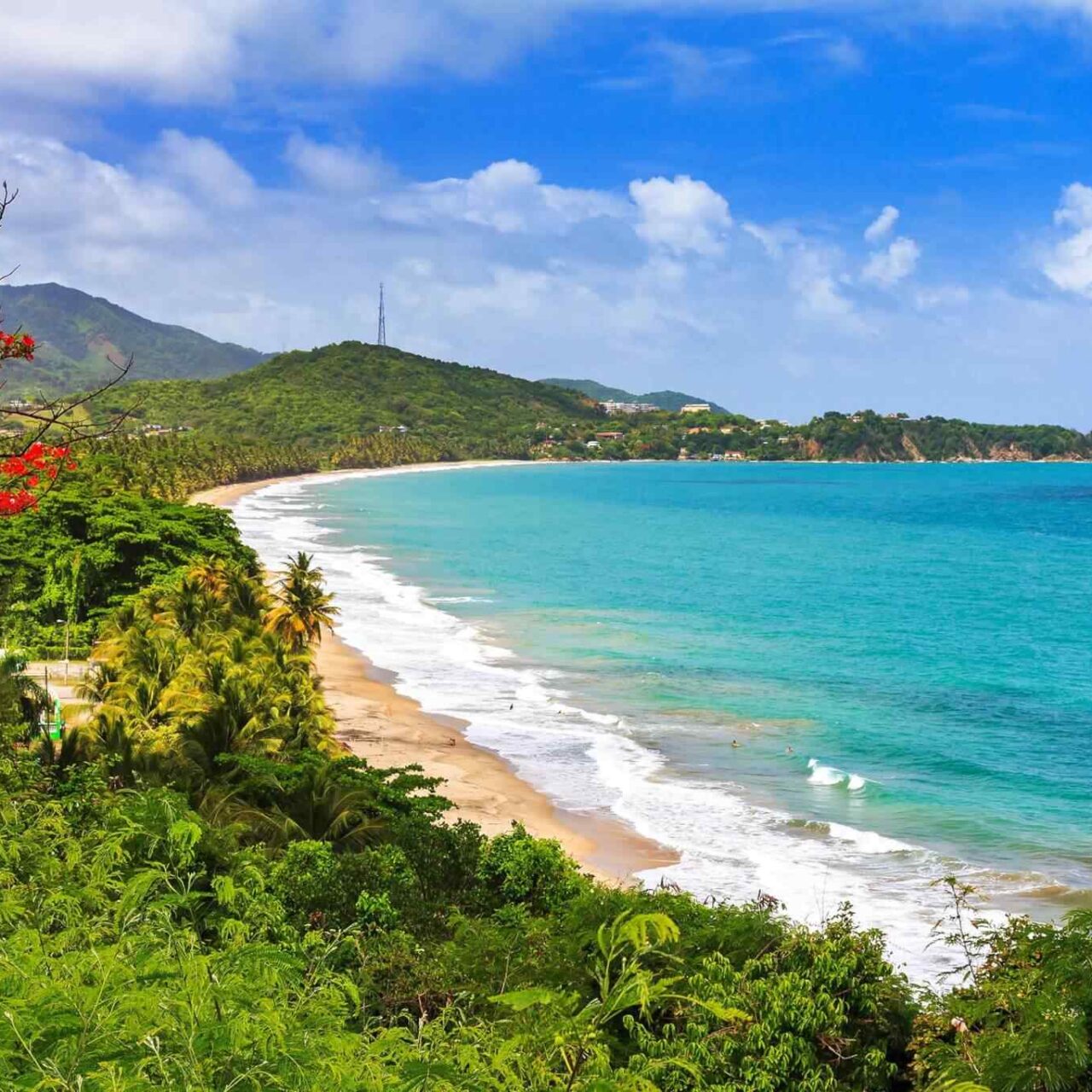 https://www.iberoamericaviaggi.com/wp-content/uploads/2018/09/destination-puerto-rico-01-1280x1280.jpg