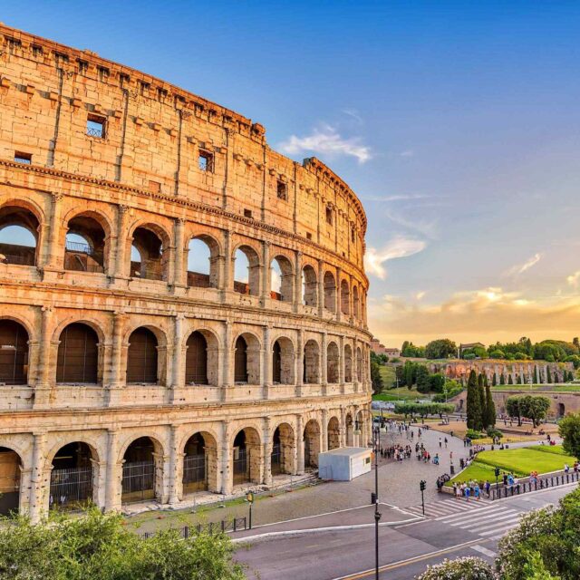 https://www.iberoamericaviaggi.com/wp-content/uploads/2018/09/rome_01-640x640.jpg